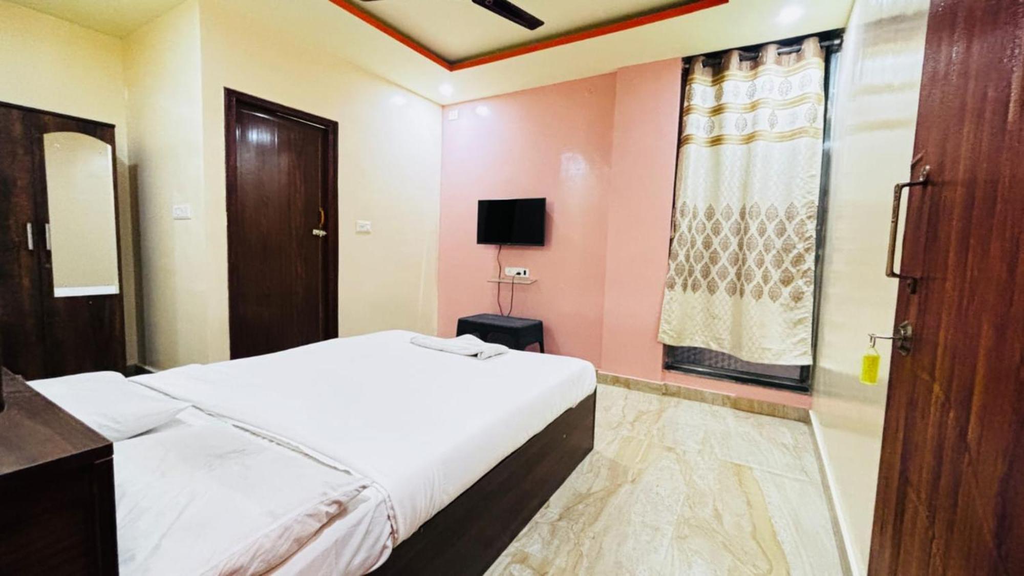 Hotel New Royal Ruby - Electronic City Phase 1 Kammasandra 외부 사진