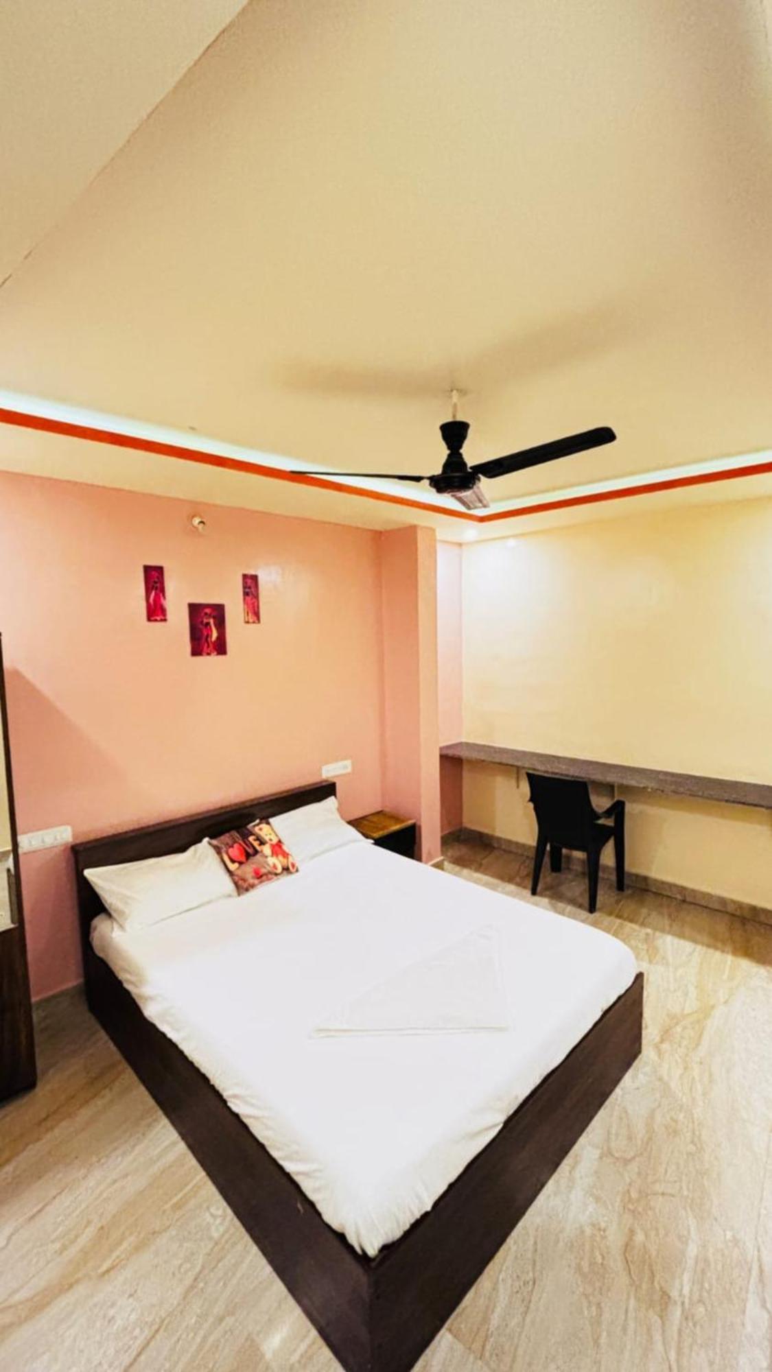 Hotel New Royal Ruby - Electronic City Phase 1 Kammasandra 외부 사진