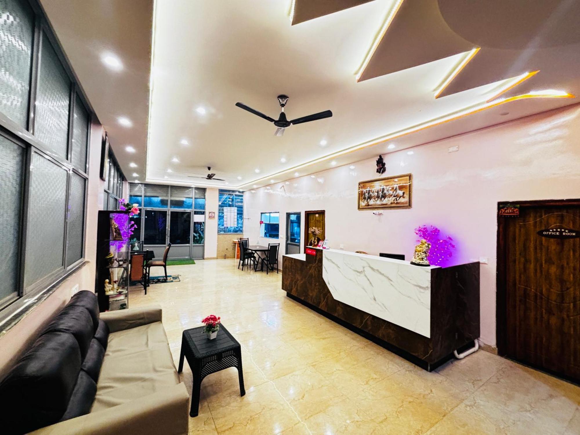 Hotel New Royal Ruby - Electronic City Phase 1 Kammasandra 외부 사진