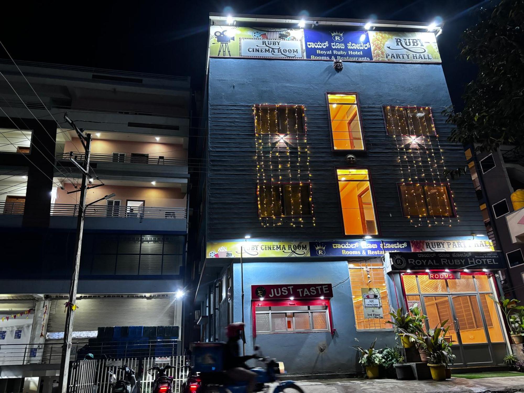 Hotel New Royal Ruby - Electronic City Phase 1 Kammasandra 외부 사진